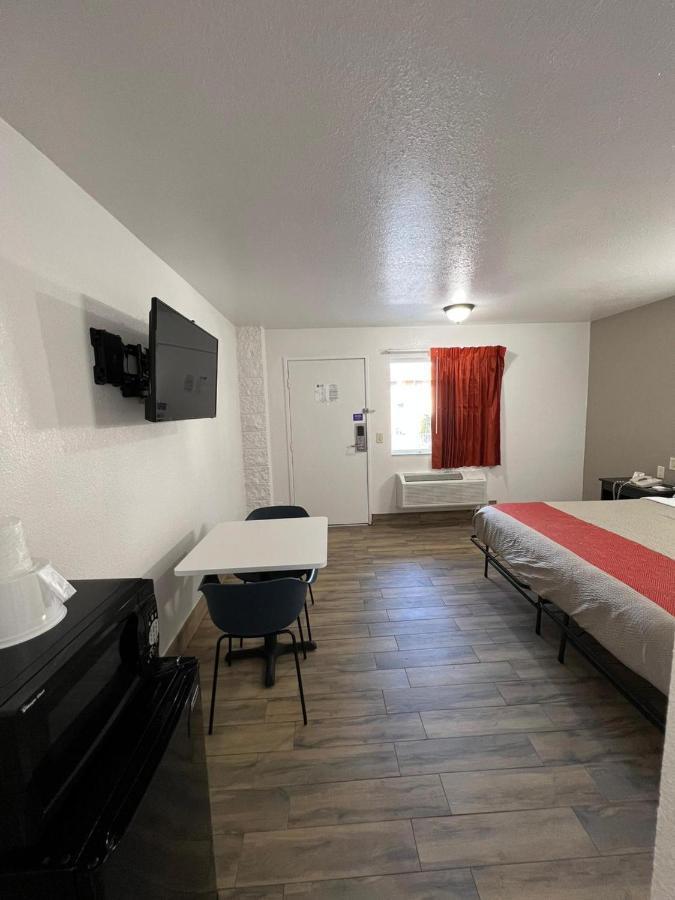 Motel 6-Orange, Ca - Anaheim ภายนอก รูปภาพ